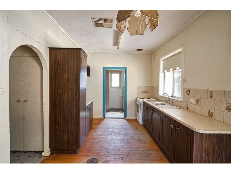 15 Barritt Street, Elizabeth Downs SA 5113