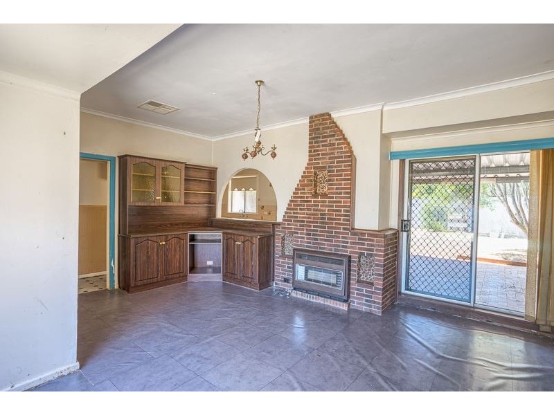 15 Barritt Street, Elizabeth Downs SA 5113