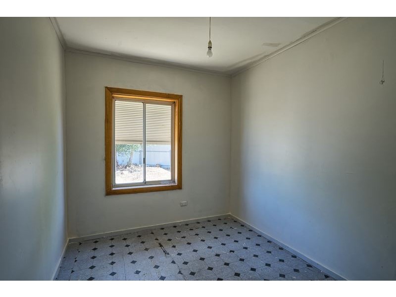 15 Barritt Street, Elizabeth Downs SA 5113