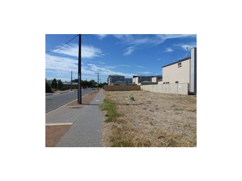 1 Glades Walk, Smithfield Plains SA 5114