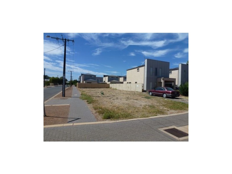 1 Glades Walk, Smithfield Plains SA 5114