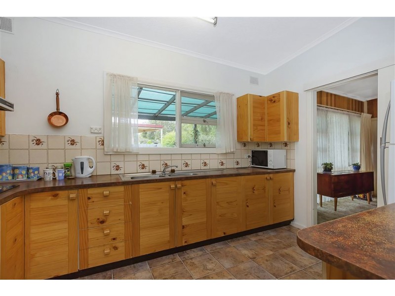 11 Halsey Road, Elizabeth East SA 5112