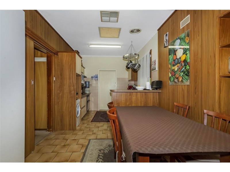 18 Berberis Street, Elizabeth Vale SA 5112