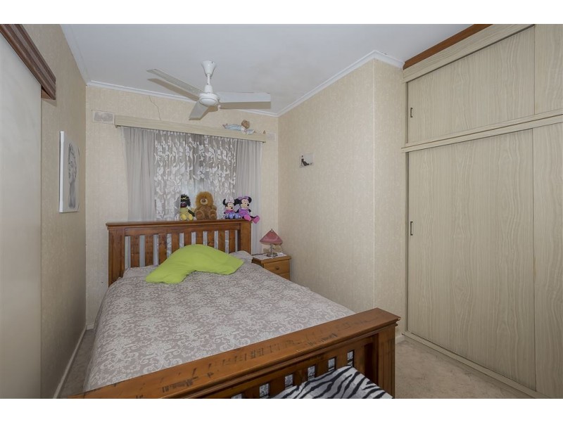 18 Berberis Street, Elizabeth Vale SA 5112