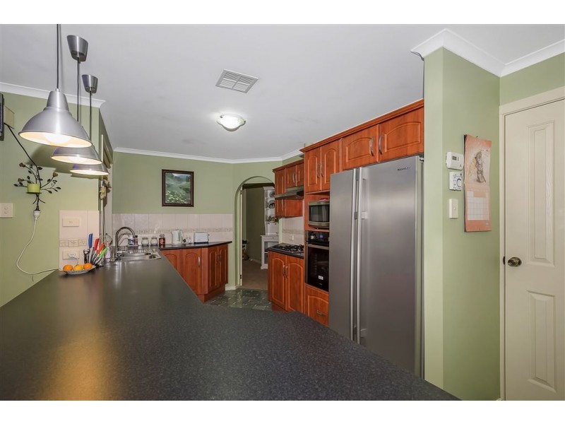 6 Navigator Parade, Smithfield SA 5114