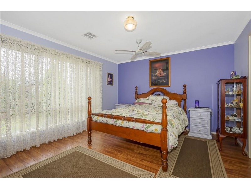 6 Navigator Parade, Smithfield SA 5114