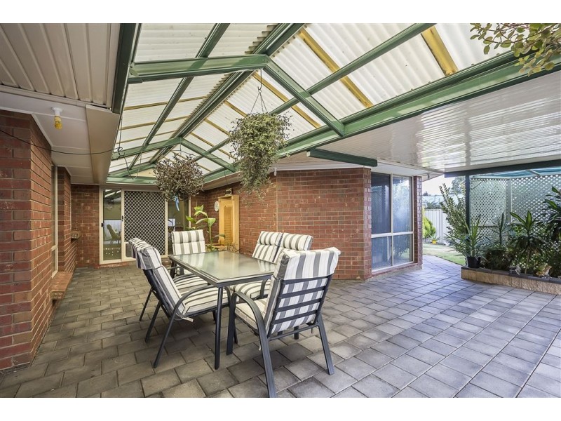 6 Navigator Parade, Smithfield SA 5114