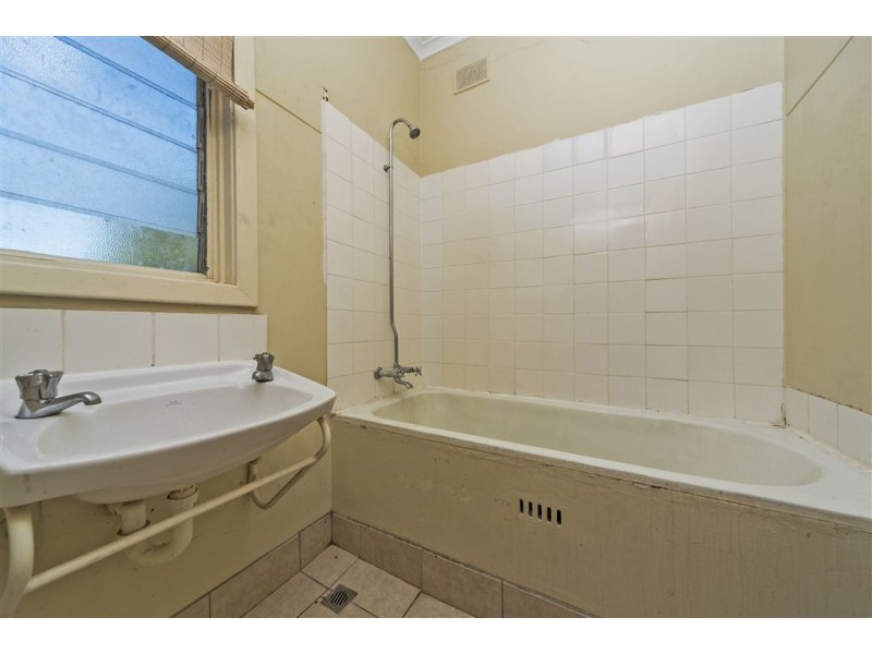 5 Murphy Street, Elizabeth Grove SA 5112