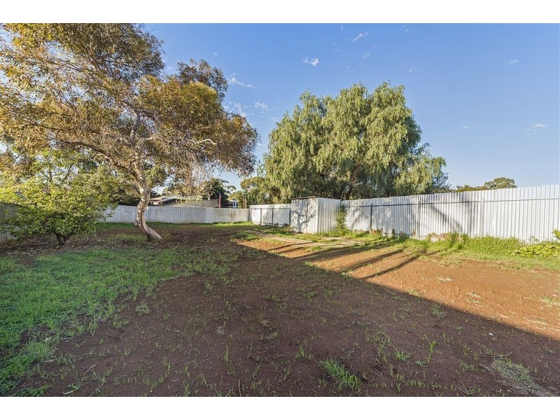 5 Murphy Street, Elizabeth Grove SA 5112