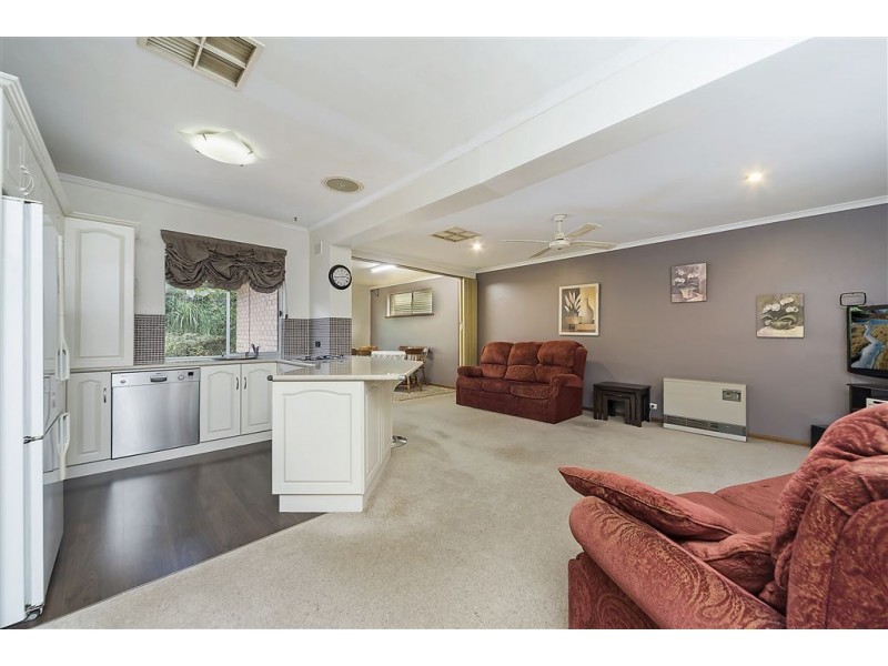 57 Far View Crescent, Ridgehaven SA 5097