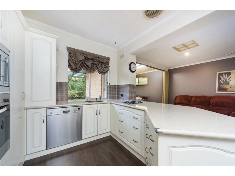 57 Far View Crescent, Ridgehaven SA 5097