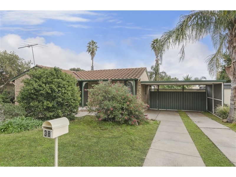 38 Fuller Crescent, Elizabeth East SA 5112