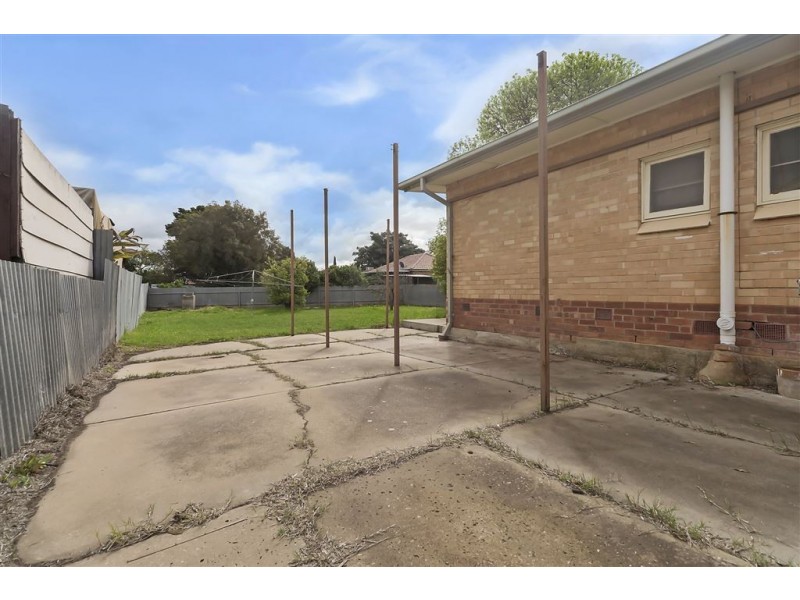 4 Anderson Street, Elizabeth East SA 5112