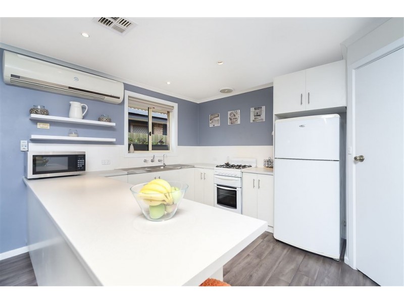 1 Deacon Court, Paralowie SA 5108