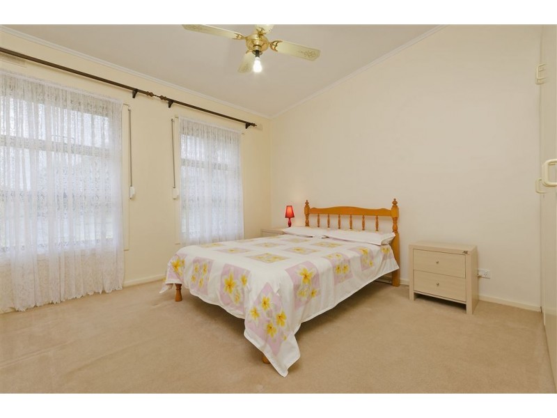 32 Caruso Crescent, Brahma Lodge SA 5109