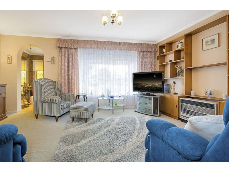 4 Winkle Street, Elizabeth Downs SA 5113