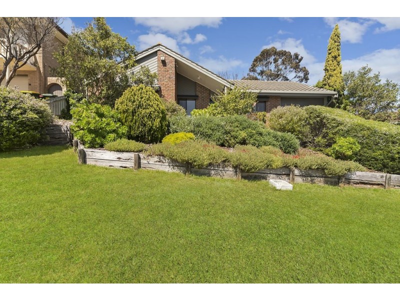 7 Hilltop Boulevard, Hillbank SA 5112