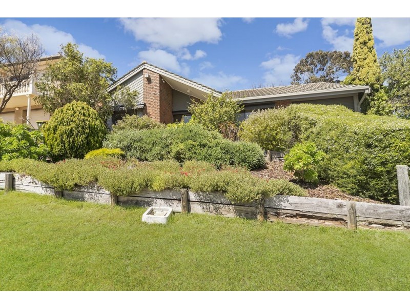 7 Hilltop Boulevard, Hillbank SA 5112