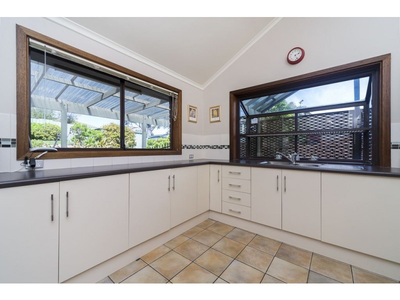 7 Hilltop Boulevard, Hillbank SA 5112