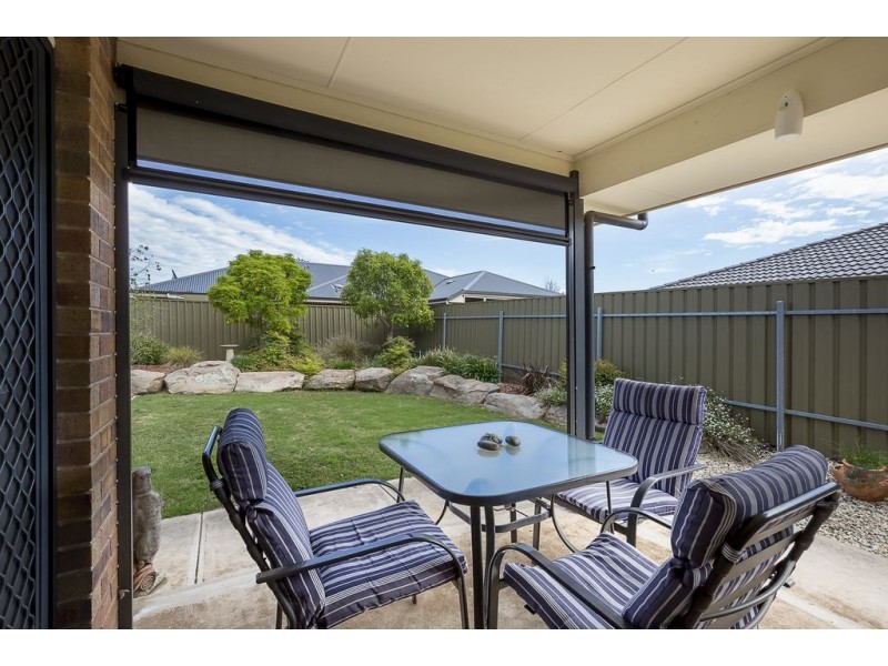 168 President Avenue, Andrews Farm SA 5114