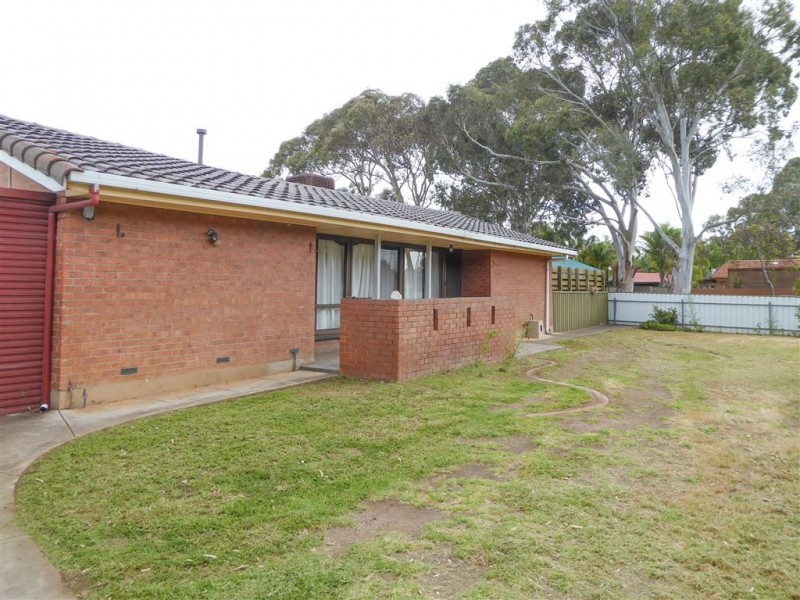 1 Linda Close, Paralowie SA 5108