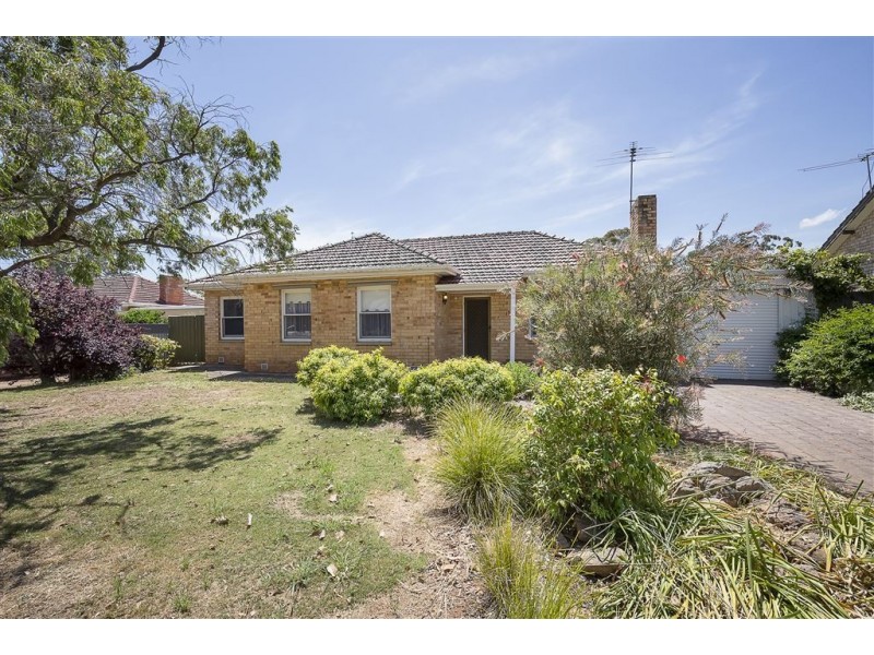 15 Chiselbury Road, Elizabeth Vale SA 5112