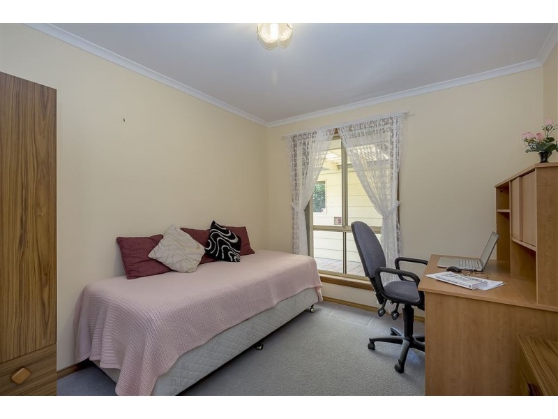 11 Riverview Parade, Blakeview SA 5114