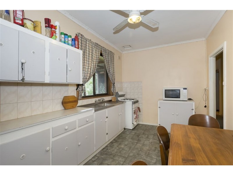 24 Wilcox Road, Elizabeth SA 5112