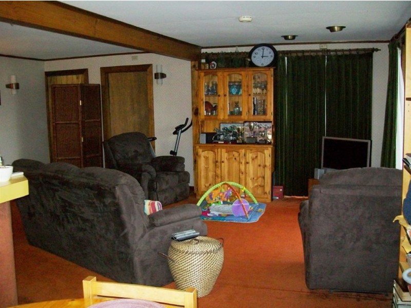 26 Edward Street, Currie TAS 7256