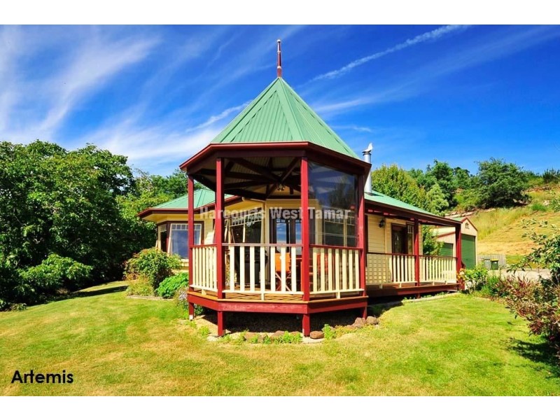 77 Flinders Street, Beauty Point TAS 7270