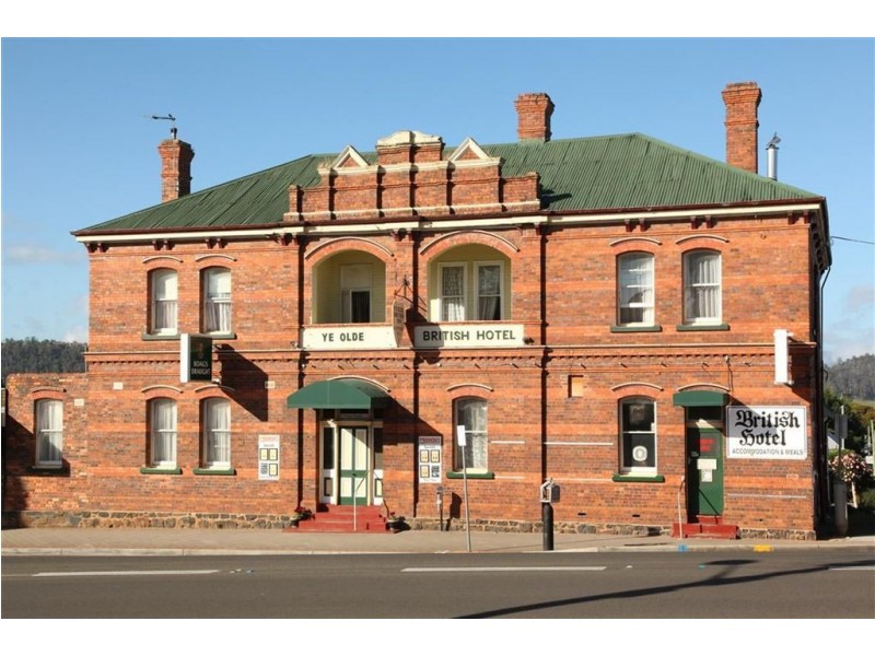 80 Emu Bay Rd, Deloraine TAS 7304