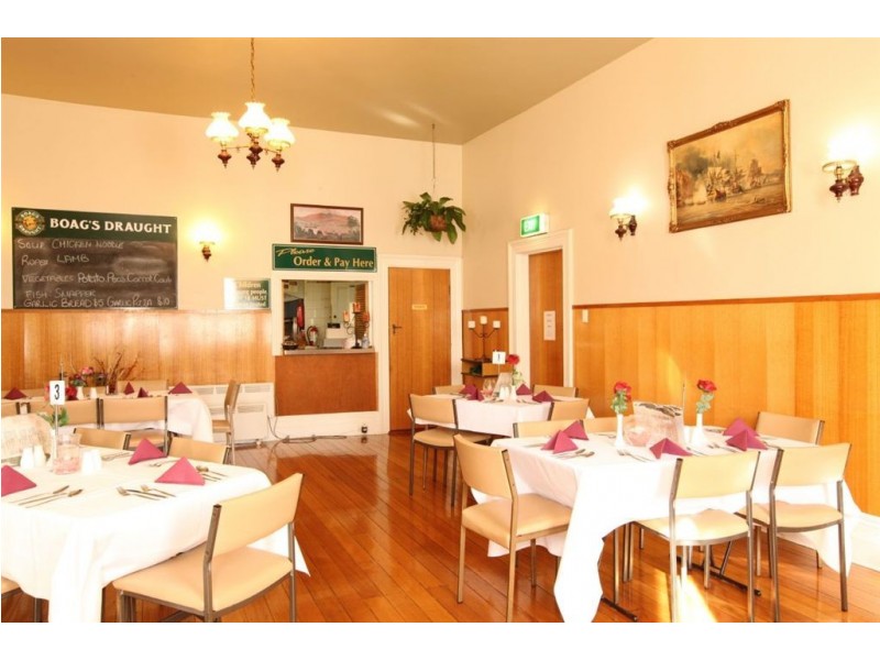 80 Emu Bay Rd, Deloraine TAS 7304