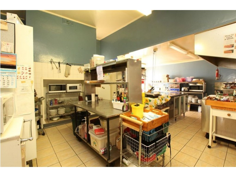 80 Emu Bay Rd, Deloraine TAS 7304