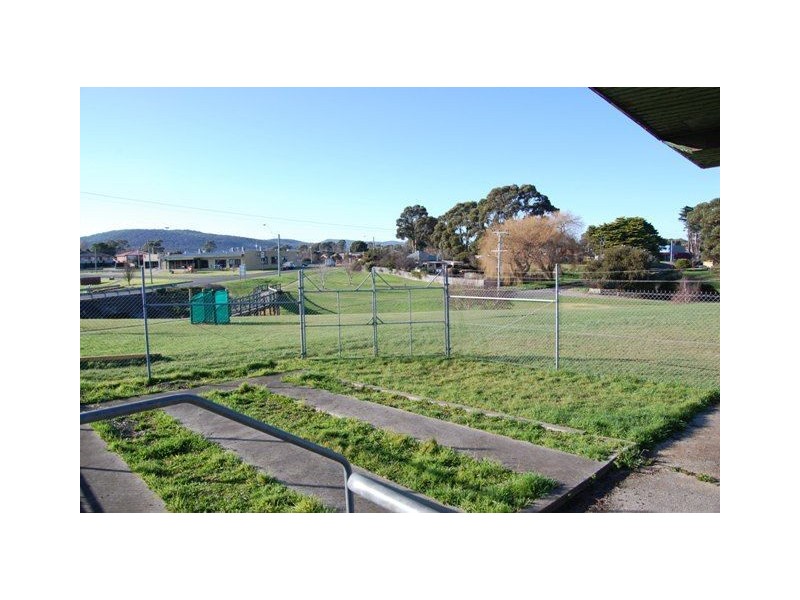 98 Macquarie Street, George Town TAS 7253