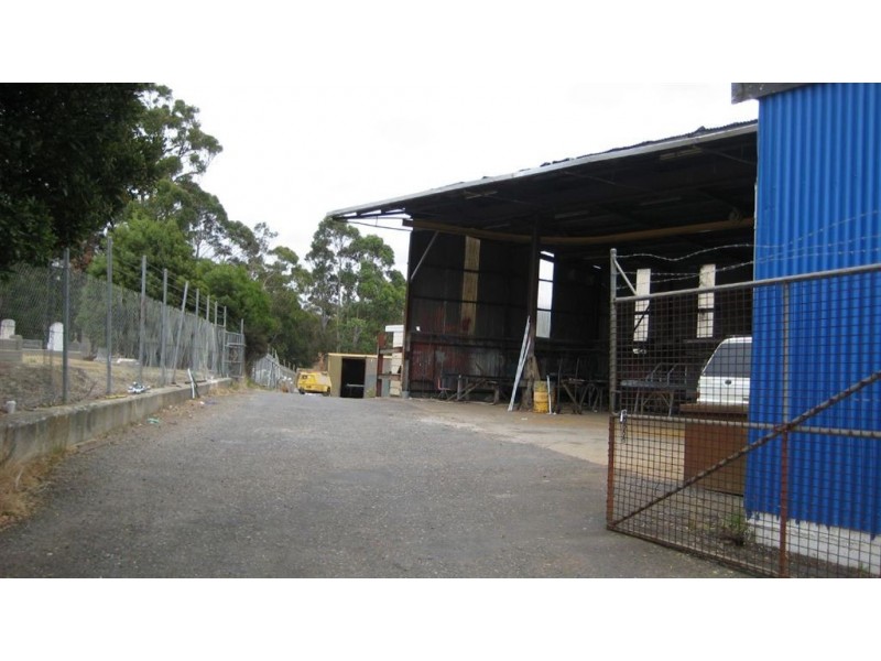 209-213 Stony Rise Road, Devonport TAS 7310