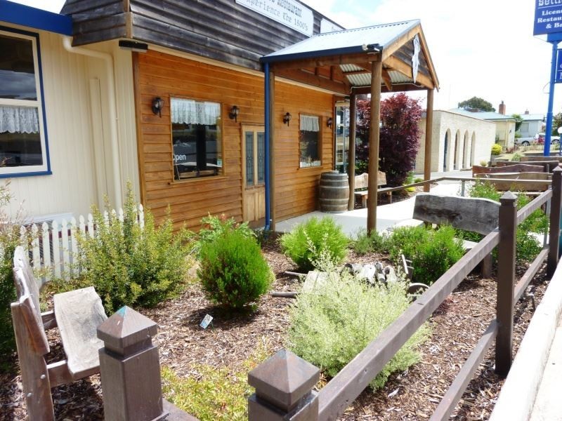 144 Emu Bay Road, Deloraine TAS 7304