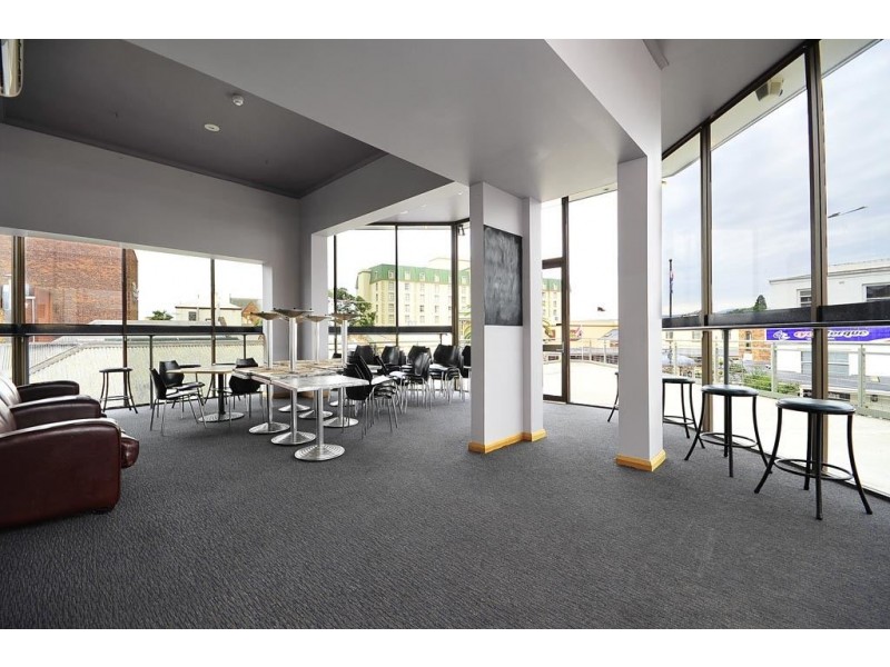 4a Yorktown Square, Launceston TAS 7250