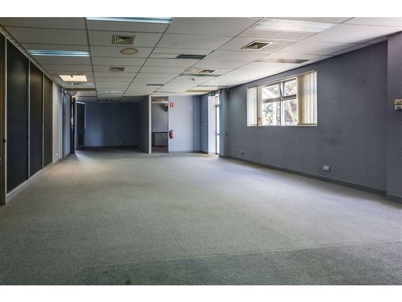 136 Hobart Road, Kings Meadows TAS 7249