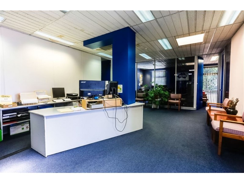 136 Hobart Road, Kings Meadows TAS 7249
