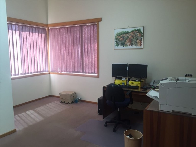 3a East Cam Road, Burnie TAS 7320