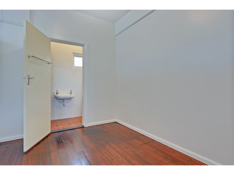 1/373 Bass Highway, Camdale TAS 7320