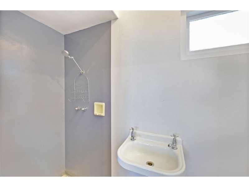 1/373 Bass Highway, Camdale TAS 7320