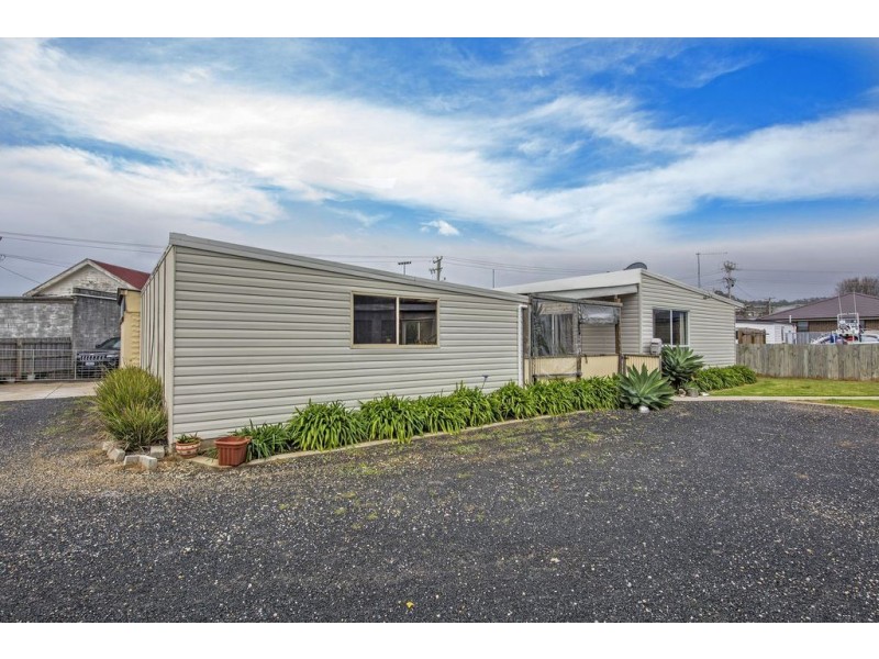 4 Ironcliffe Road, Penguin TAS 7316