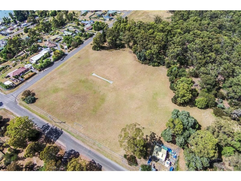 38 Bagot Street, Beauty Point TAS 7270