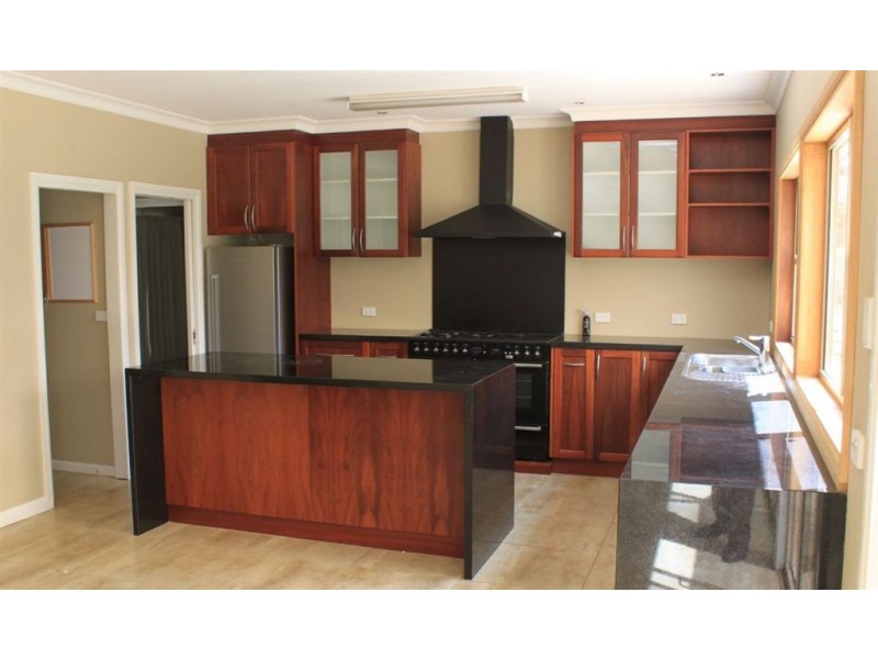 979 Four Mile Lane, Holbrook NSW 2644