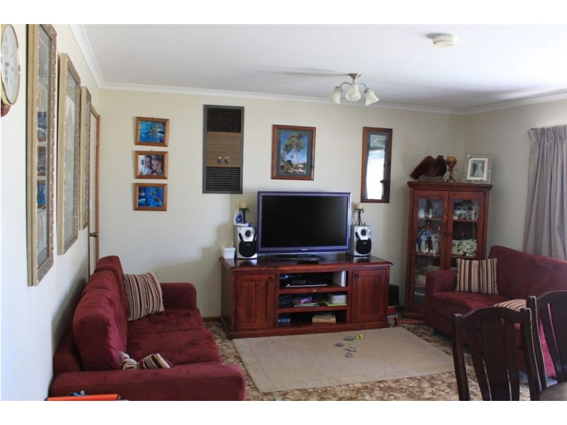 Pretty Valley Homestead, The Rock NSW 2655