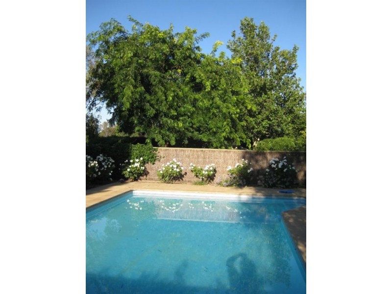 St Elmo 2586 Olympic Highway, Wagga Wagga NSW 2650