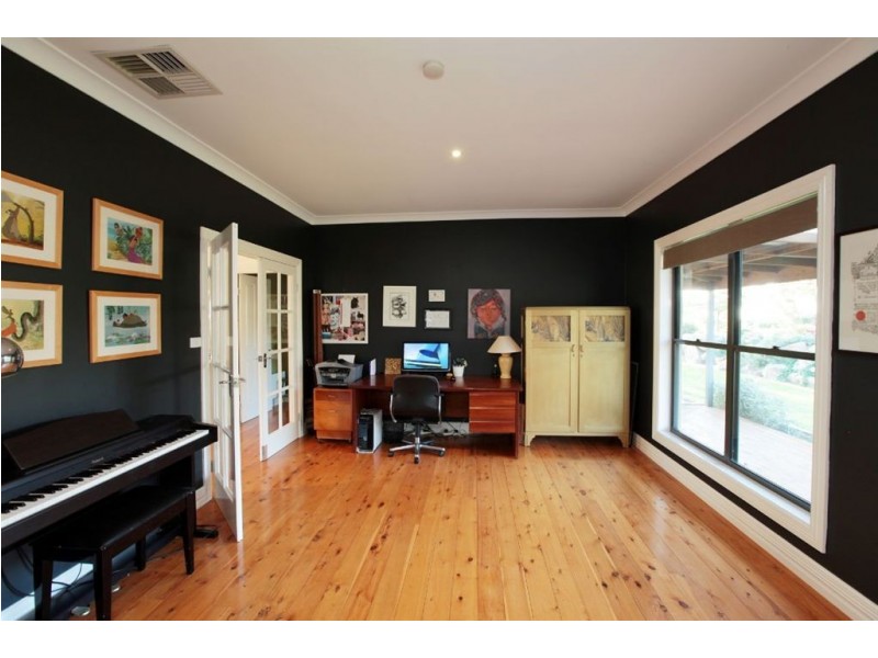 Gelston Park NSW 2650