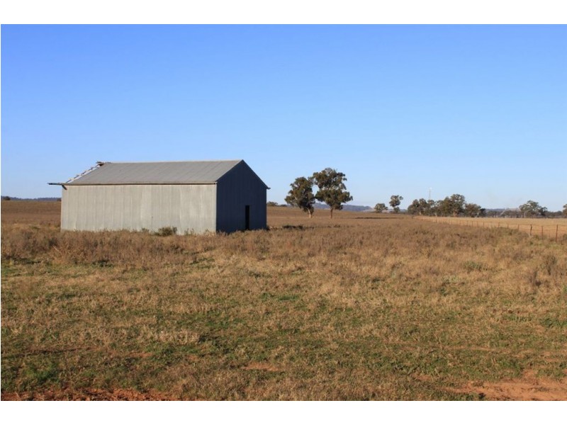 Erinvale Tooyal Road, Wagga Wagga NSW 2650