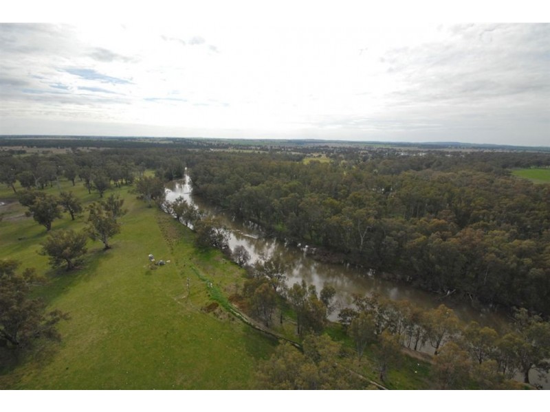 Berryjerry Homestead, 190 Berryjerry Lane, Wagga Wagga NSW 2650